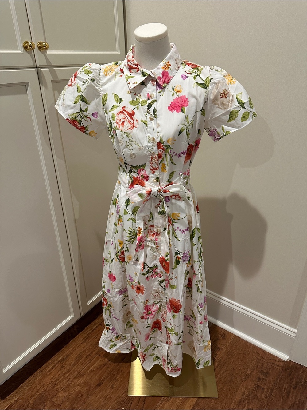 Blu Pepper White Floral Button-Front Midi Dress with Tie Waist